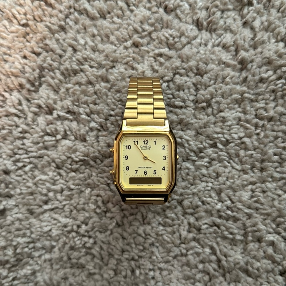 Casio Wristwatch